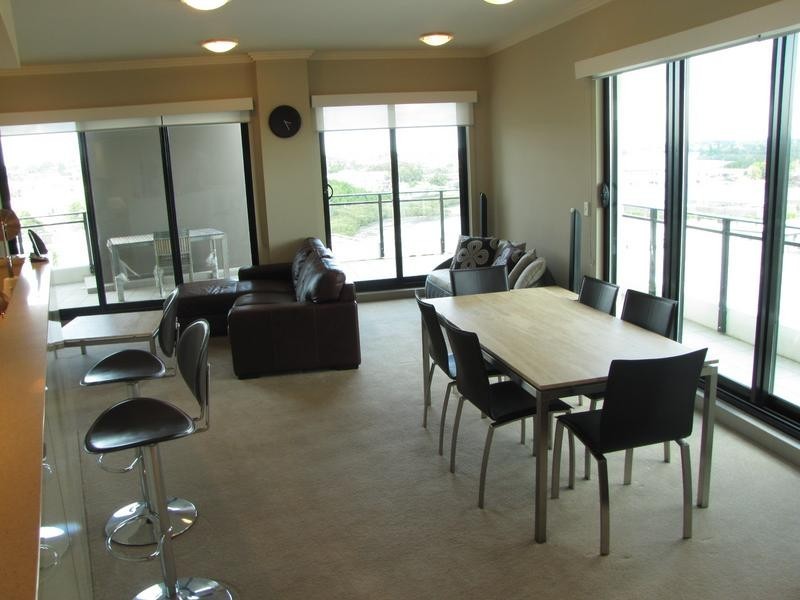 21/11 Bay Drive, Meadowbank NSW 2114