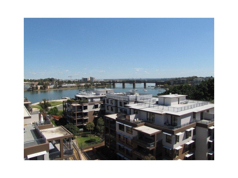 21/11 Bay Drive, Meadowbank NSW 2114