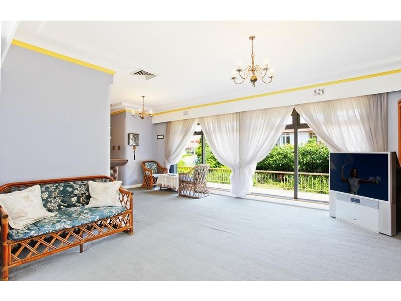 51 Shaftsbury Road, Denistone NSW 2114