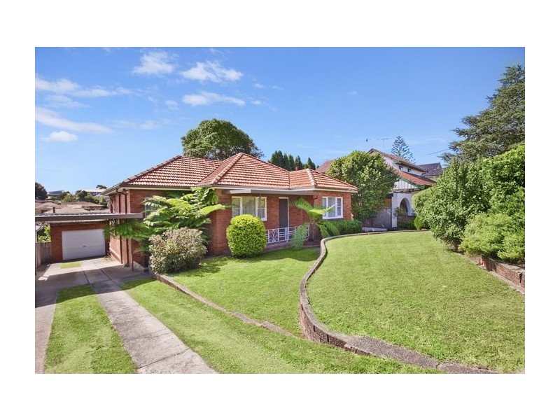 38 Woodbine Crescent, Ryde NSW 2112