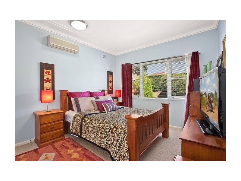 38 Woodbine Crescent, Ryde NSW 2112