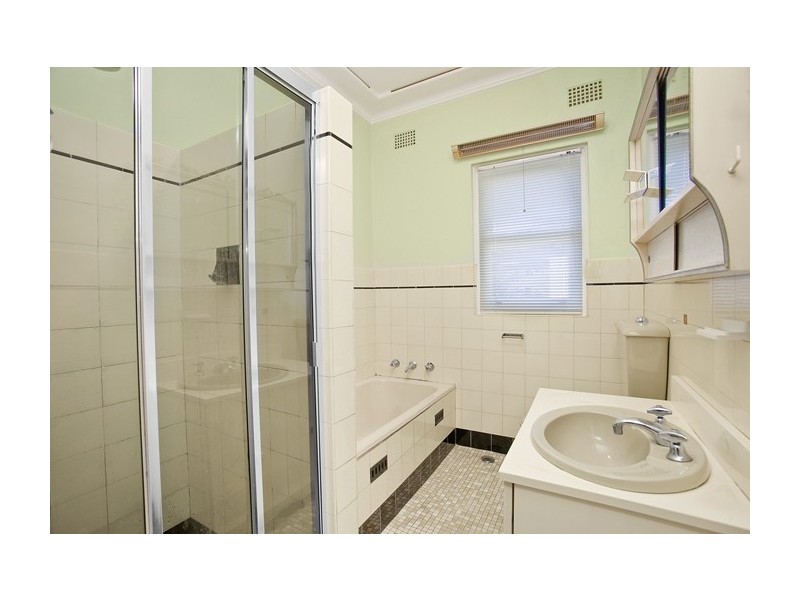 38 Woodbine Crescent, Ryde NSW 2112