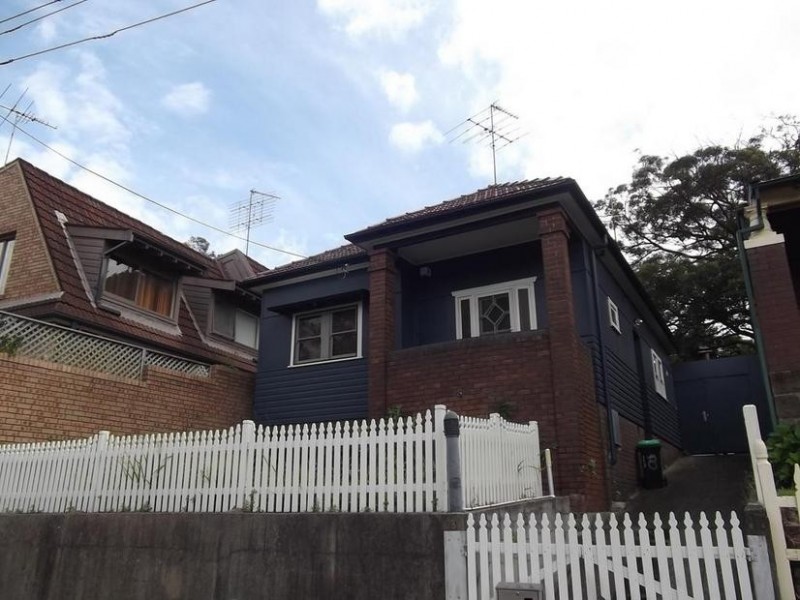 18 Burt Street, Rozelle NSW 2039