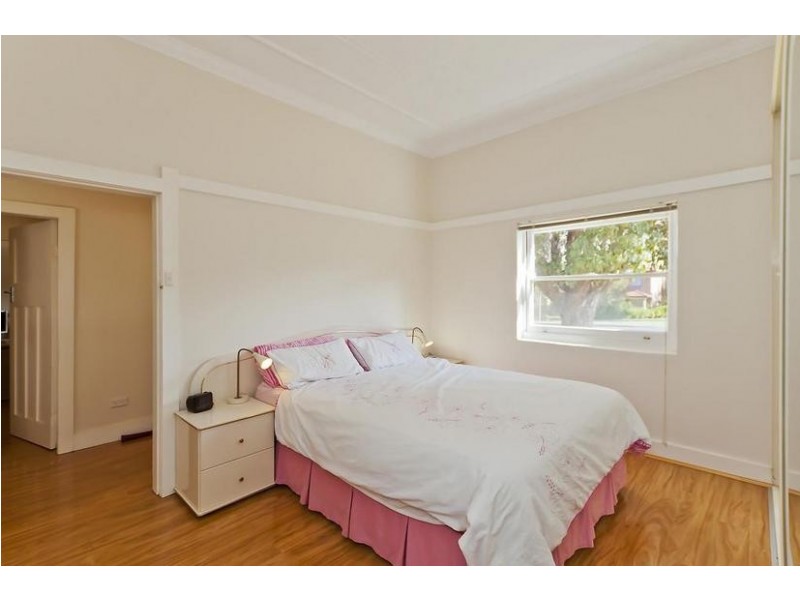 17 Thorn Street, Ryde NSW 2112