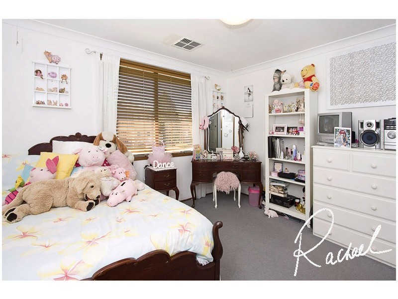 Mcgraths Hill NSW 2756