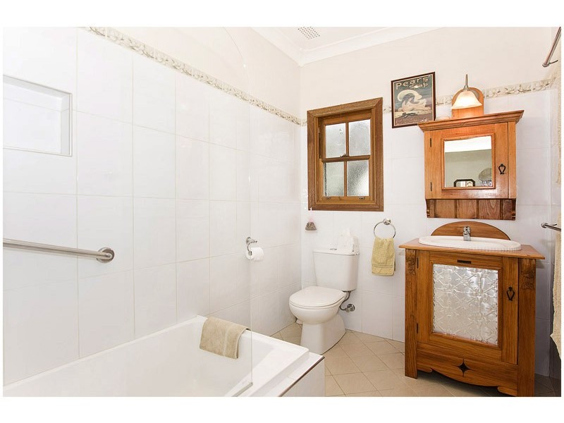 44 Court Street, Windsor NSW 2756