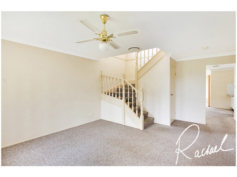 17 Kallawatta Grove, Mcgraths Hill NSW 2756