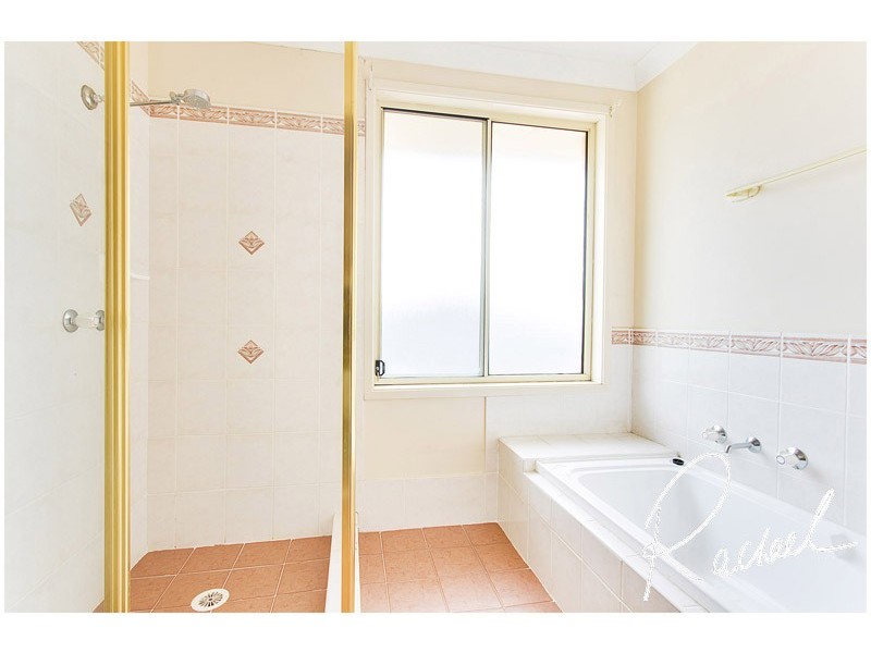 17 Kallawatta Grove, Mcgraths Hill NSW 2756