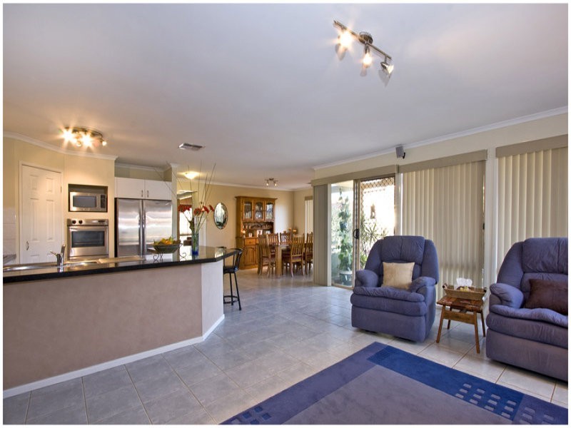 19 Dorrington Crescent, Bligh Park NSW 2756