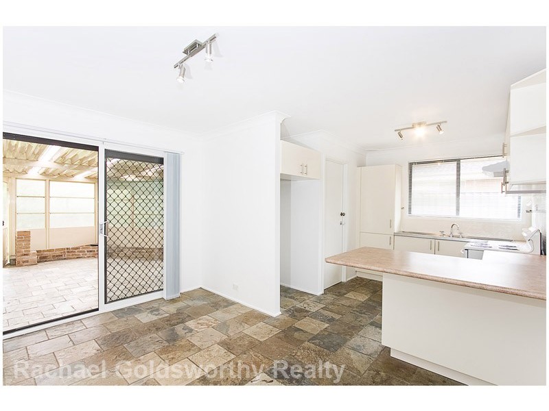 8 Meares Road, Mcgraths Hill NSW 2756