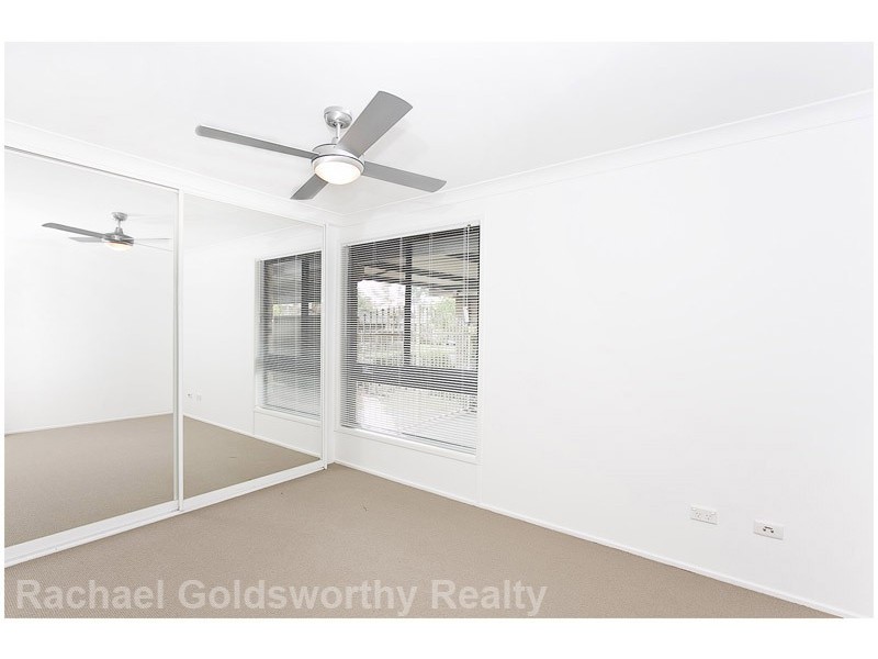 8 Meares Road, Mcgraths Hill NSW 2756