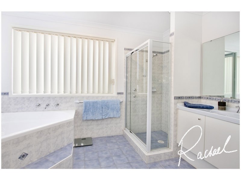 4 Dorrington Crescent, Bligh Park NSW 2756