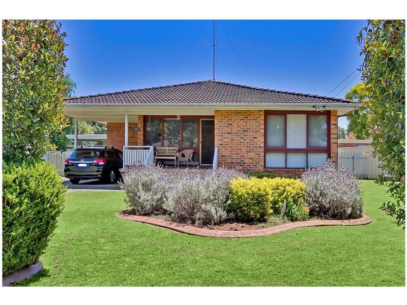 31 Town Street, Hobartville NSW 2753