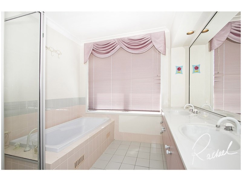 Mcgraths Hill NSW 2756