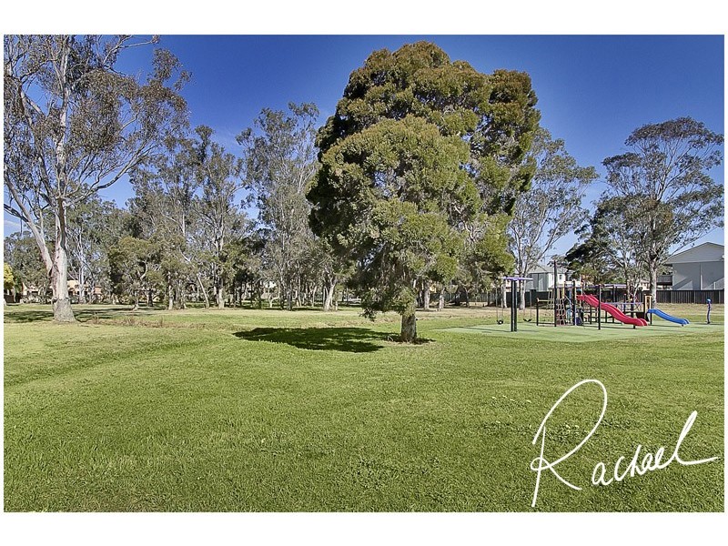 25 Bradley Road, South Windsor NSW 2756