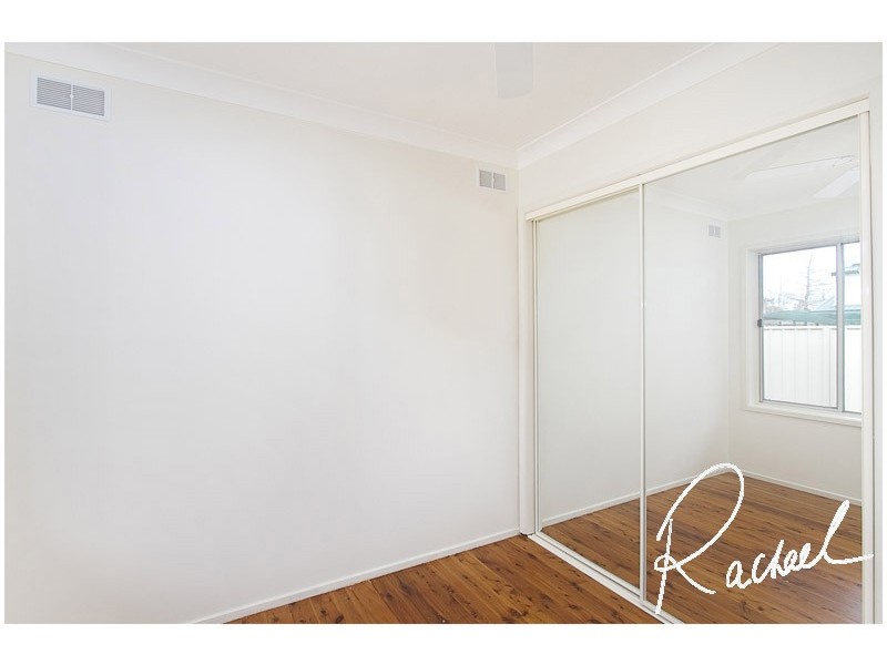 4 Garfield Road, Mcgraths Hill NSW 2756