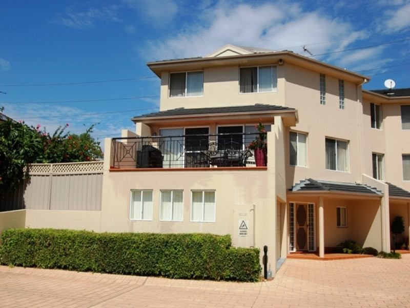 1/20 Bobbin Place, Bangor NSW 2234