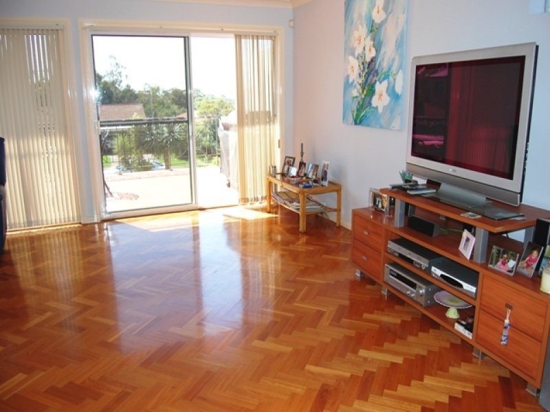 1/20 Bobbin Place, Bangor NSW 2234