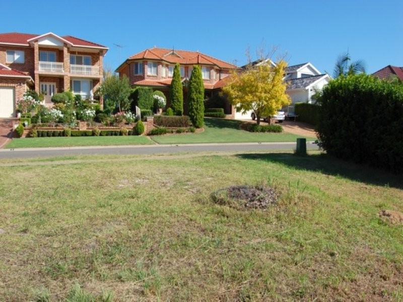 10 Treborth Place, Menai NSW 2234