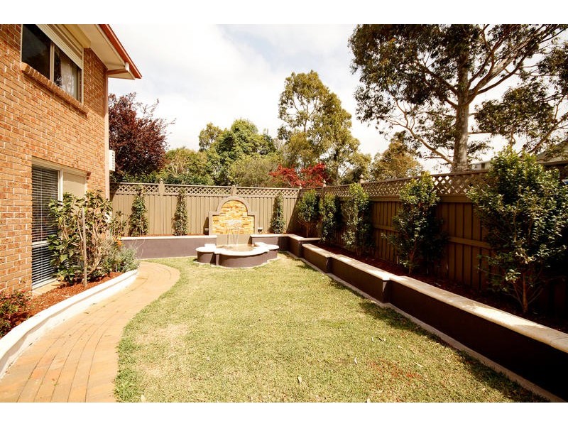 2/16 Amberwood Place, Menai NSW 2234