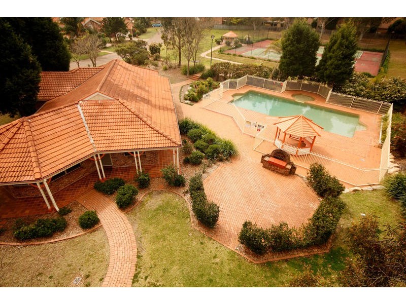 2/16 Amberwood Place, Menai NSW 2234