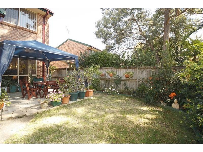 10/11 Owen Jones Row, Menai NSW 2234