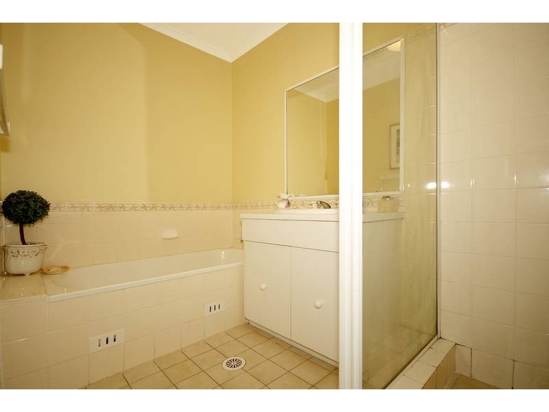 10/11 Owen Jones Row, Menai NSW 2234