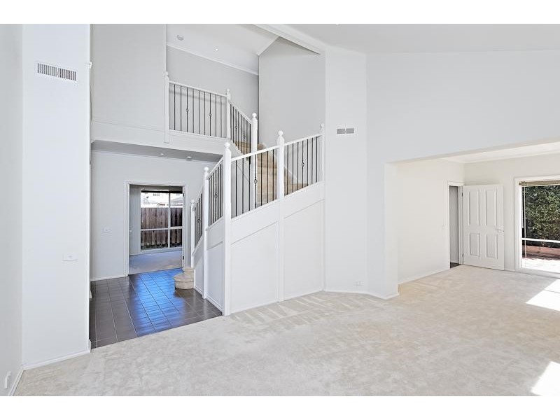 21 Baltusrol Circuit, Heatherton VIC 3202