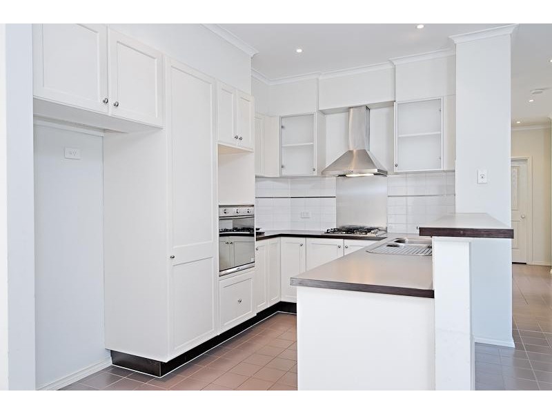 21 Baltusrol Circuit, Heatherton VIC 3202