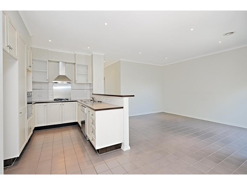 21 Baltusrol Circuit, Heatherton VIC 3202