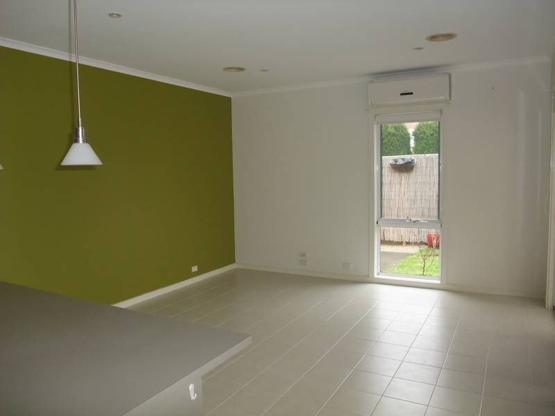22 Carnoustie Parade, Heatherton VIC 3202