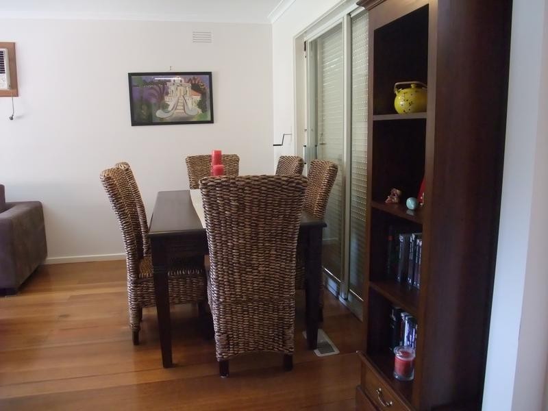 40 Jells Road, Cheltenham VIC 3192