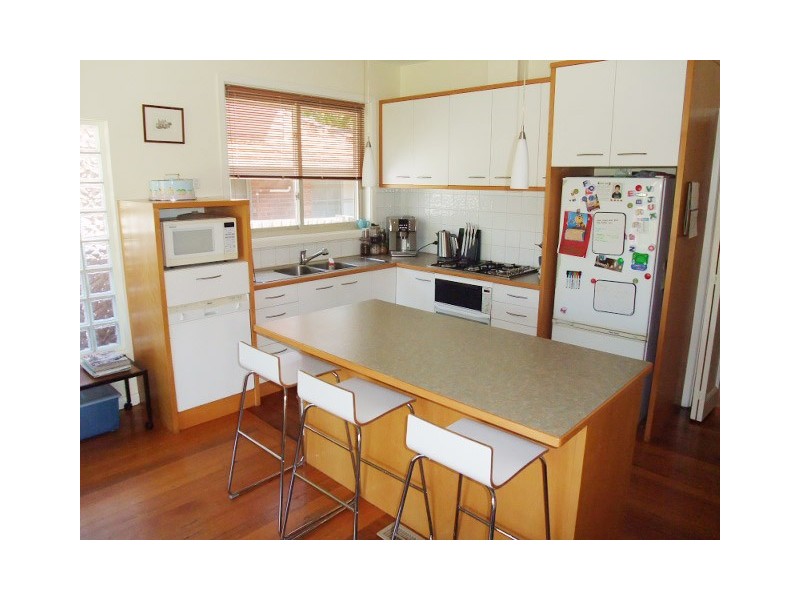 10 Glencairn Avenue, Brighton East VIC 3187