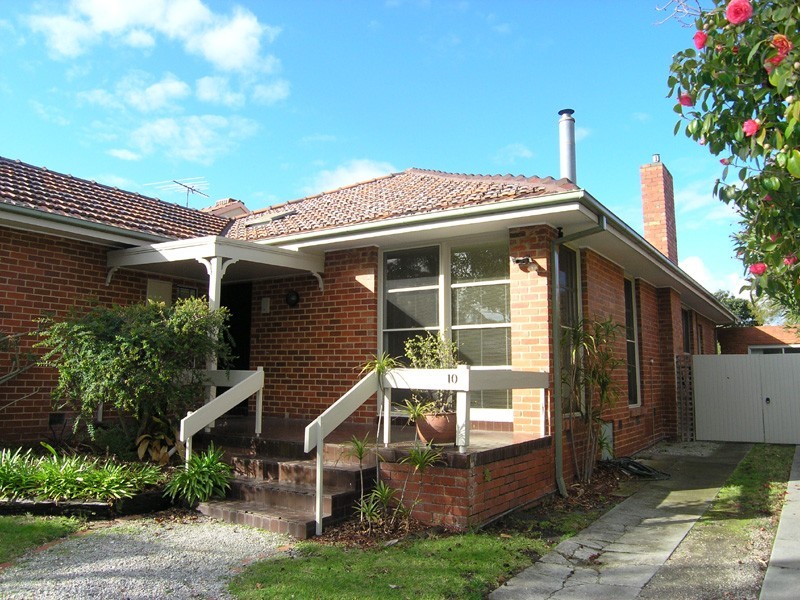10 Glencairn Avenue, Brighton East VIC 3187