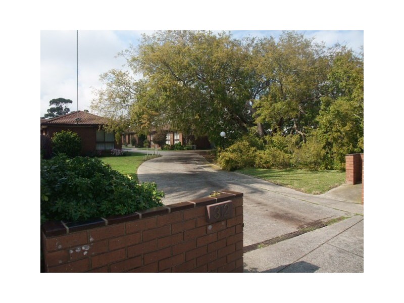 4/312 Hampton Street, Hampton VIC 3188