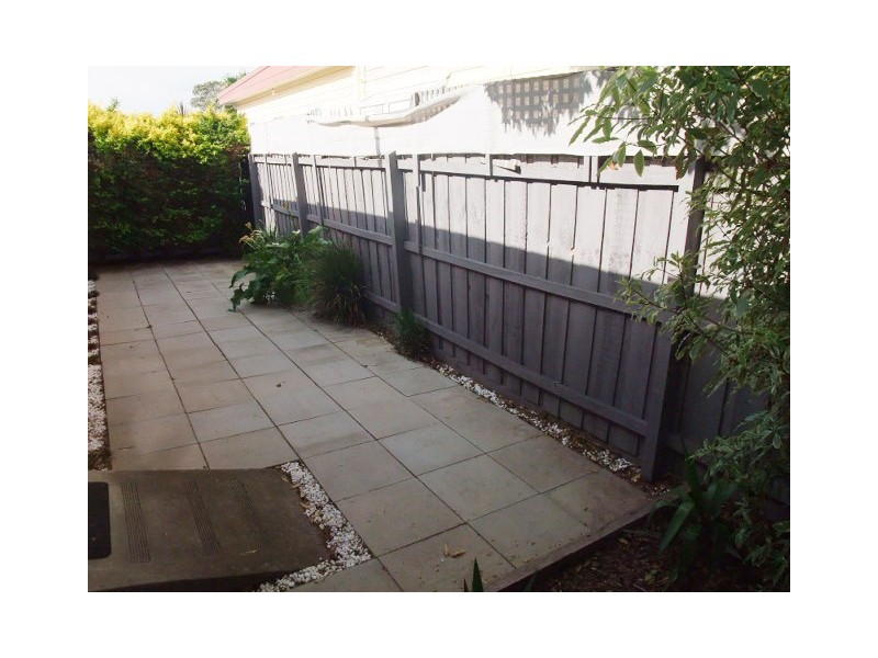 1/17 Cedric Street, Parkdale VIC 3195