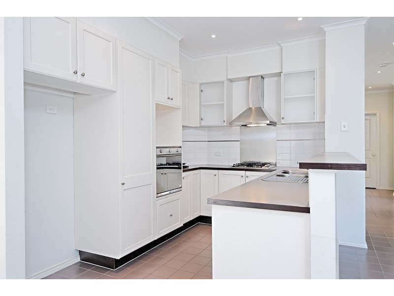 21 Baltusrol Circuit, Heatherton VIC 3202