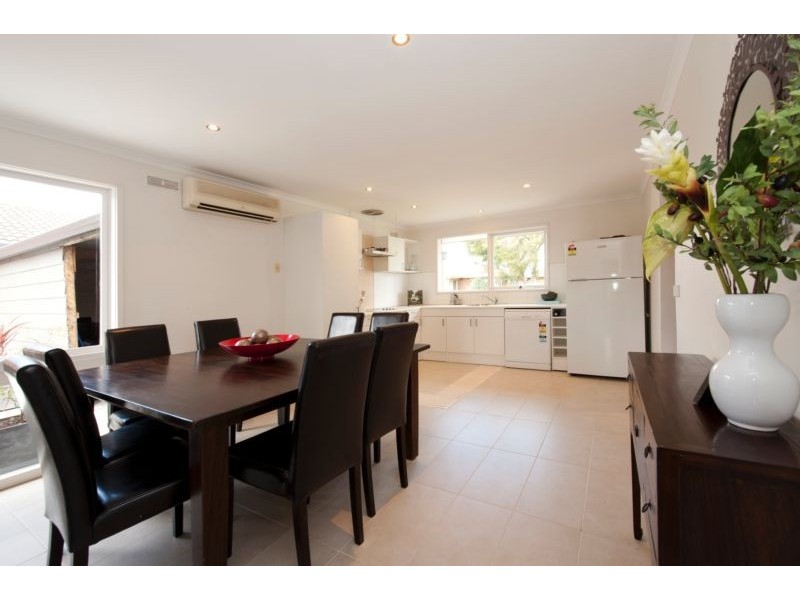 13 Village Crescent, Chelsea VIC 3196