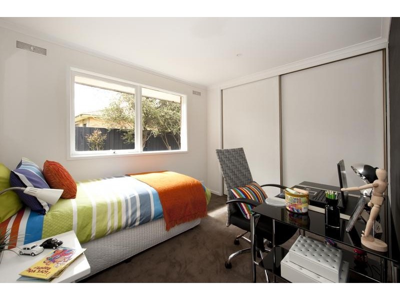 13 Village Crescent, Chelsea VIC 3196