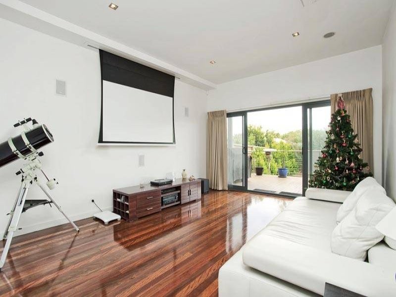 93 Beach Road, Mentone VIC 3194