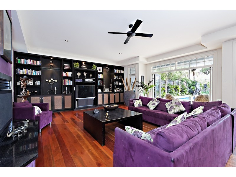 7 Linacre Road, Hampton VIC 3188