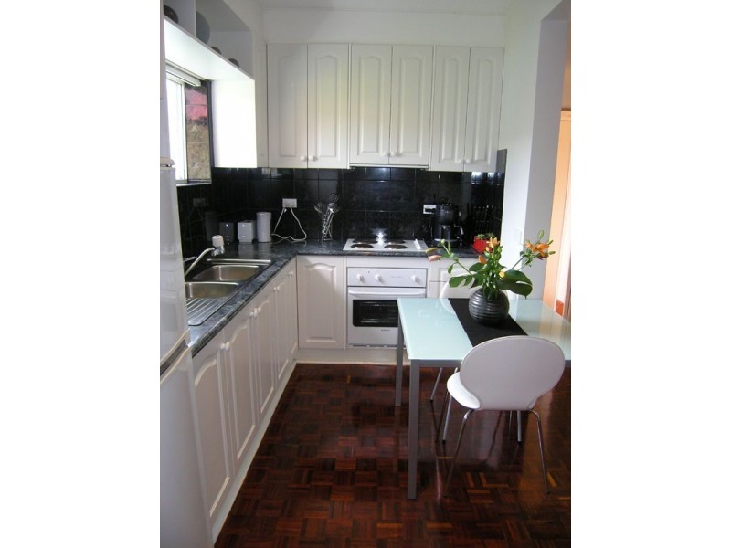 18/70 Beach Road, Mentone VIC 3194