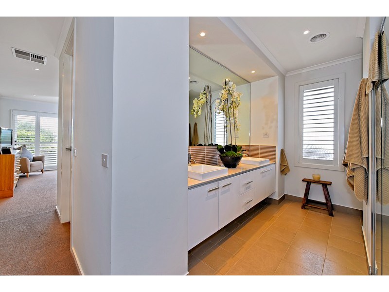 39 Third Street, Parkdale VIC 3195