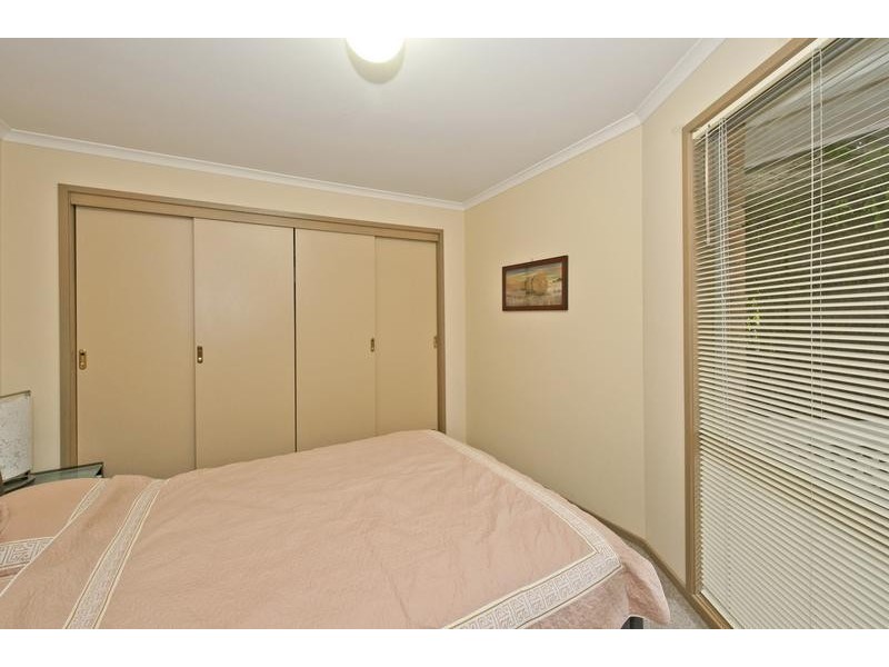 2 Oxford Grove, Vermont South VIC 3133