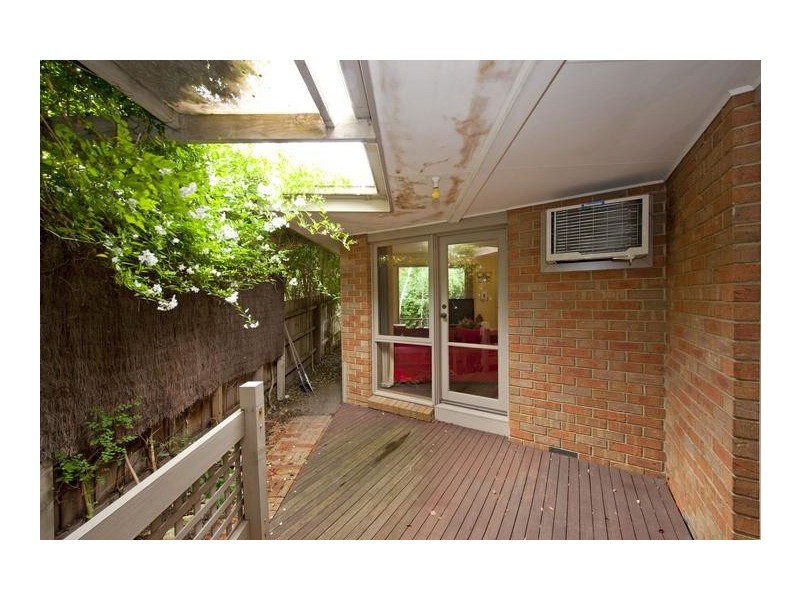 2 Oxford Grove, Vermont South VIC 3133