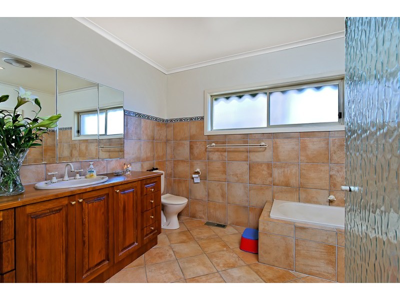 13 Delville Avenue, Mentone VIC 3194