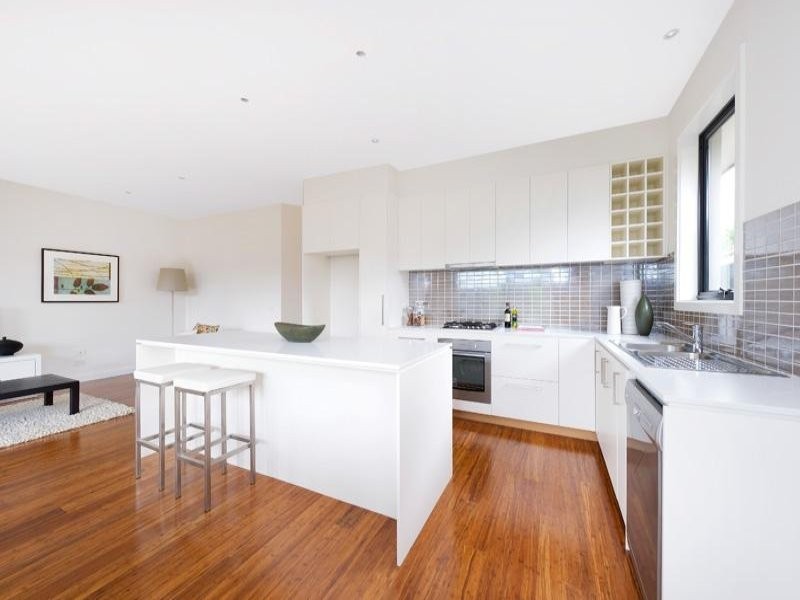 6a Linden Avenue, Cheltenham VIC 3192