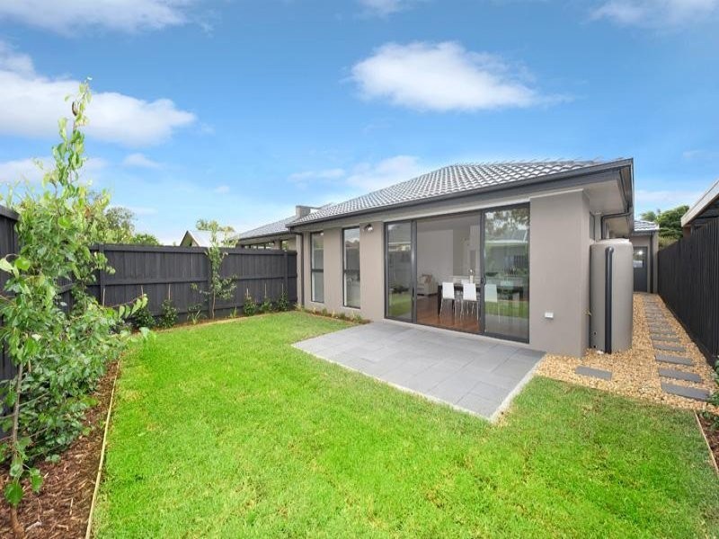 6a Linden Avenue, Cheltenham VIC 3192