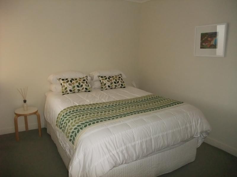 4/498 Hampton Street, Hampton VIC 3188