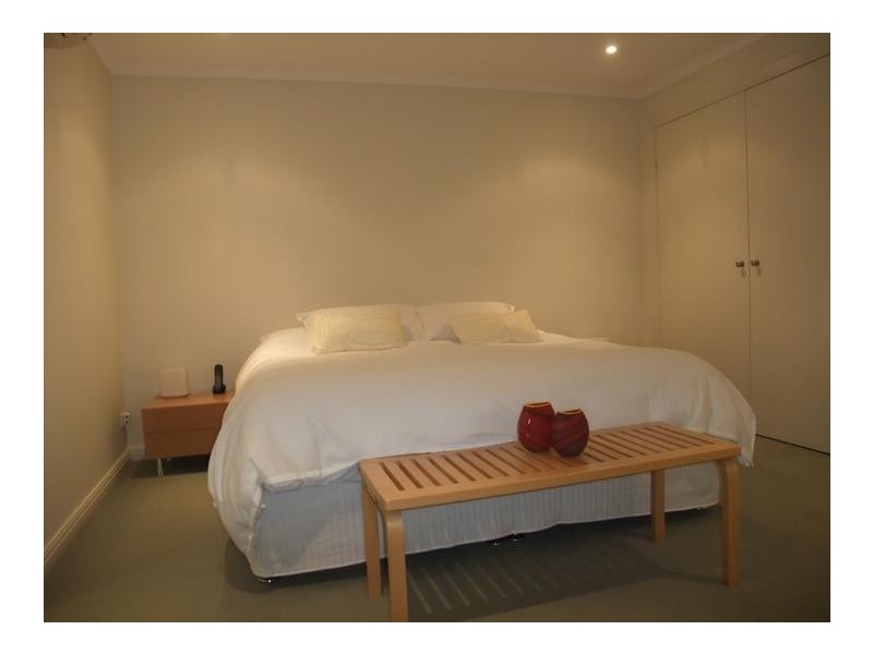 4/498 Hampton Street, Hampton VIC 3188